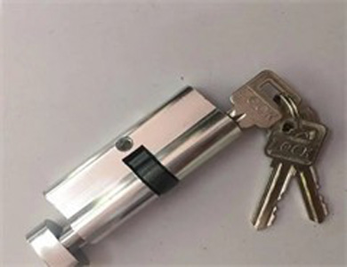 新源24小时上门开锁公司