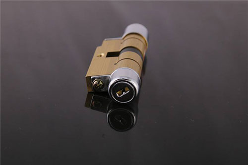 新源24小时上门开锁公司